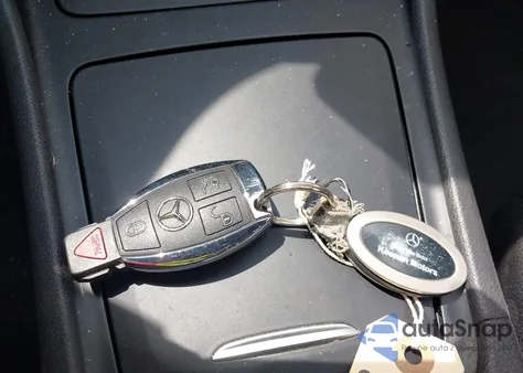 2014 Mercedes-Benz Cla 250 z USA, uszkodzony, nr VIN WDDSJ4EB0EN062618